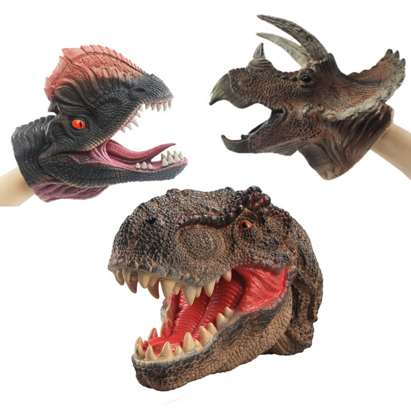 Dinosaur hand puppet: Mugi's sparring partner