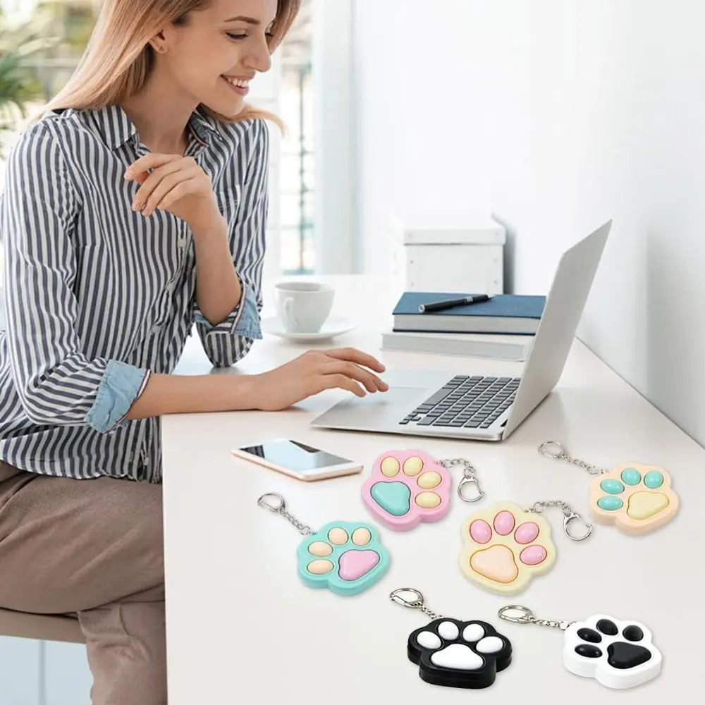 Cat paw clicker fidget keychain, photo 6
