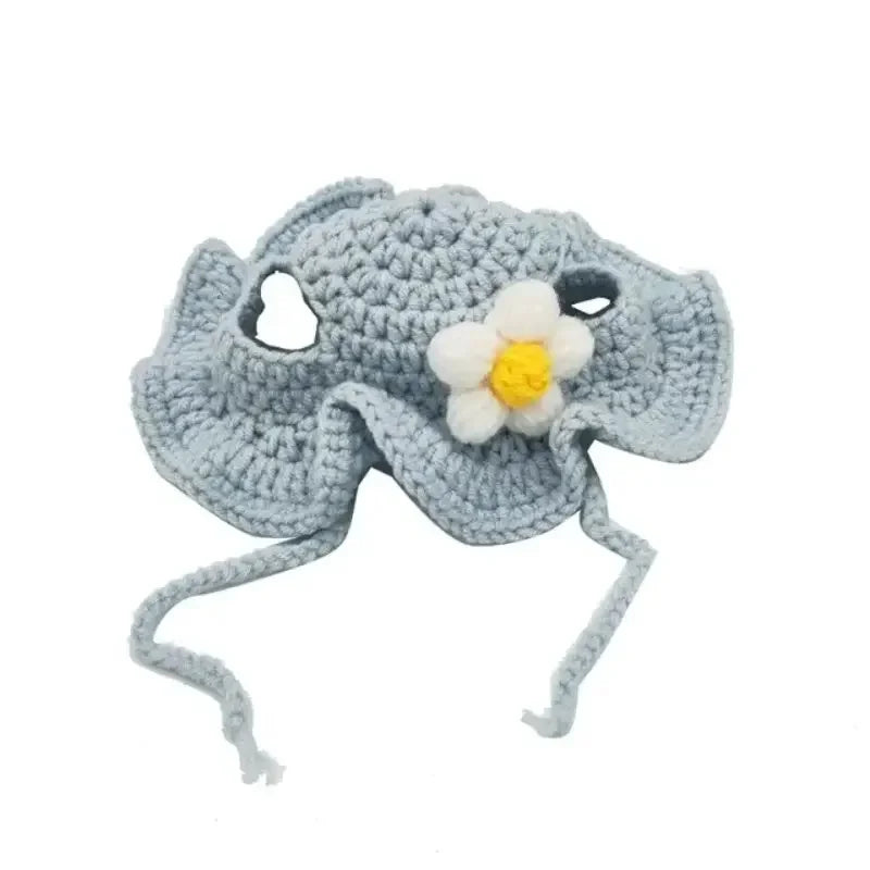 Miso's Crochet Bonnet, Blue Daisy