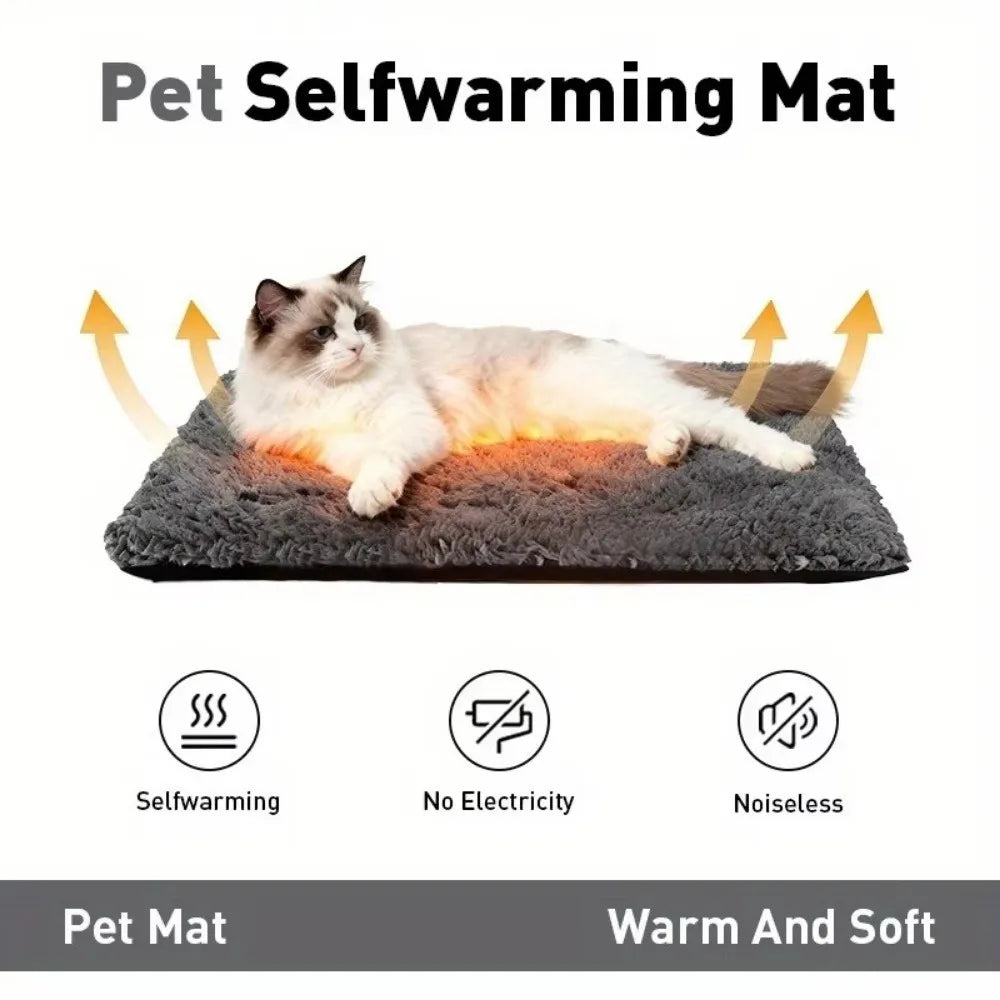 Makuro's Warm Spot: Self-Warming Cat Mat