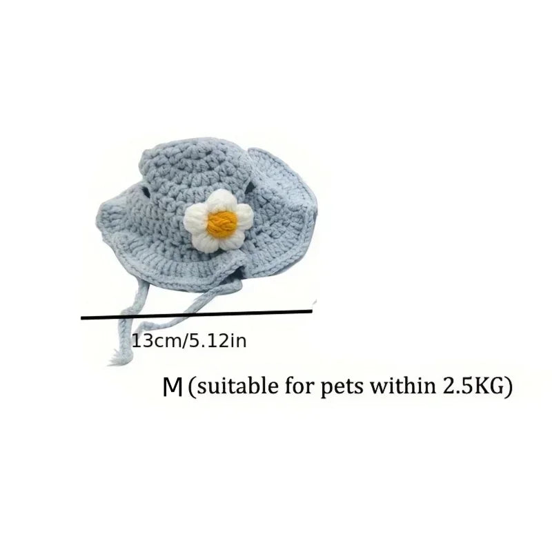 Blue daisy crochet bonnet, size M: about 13 cm across, for pets up to 2.5 kg