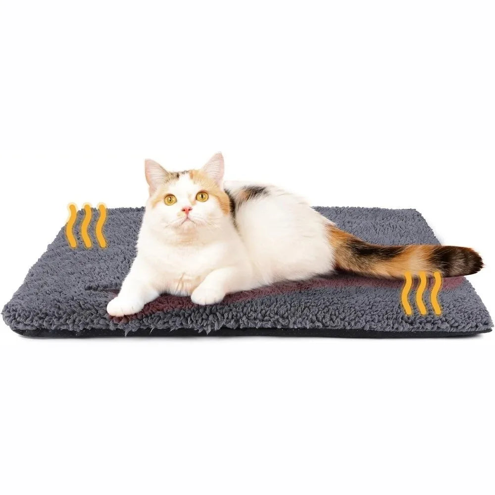 Makuro's Warm Spot: Self-Warming Cat Mat
